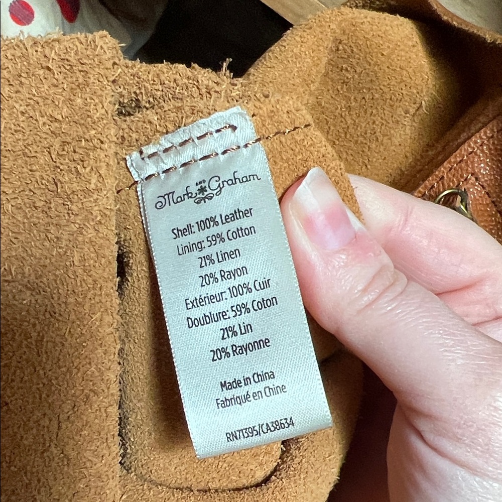 Mark & Graham Everyday Leather Tote - Picture 7 of 7